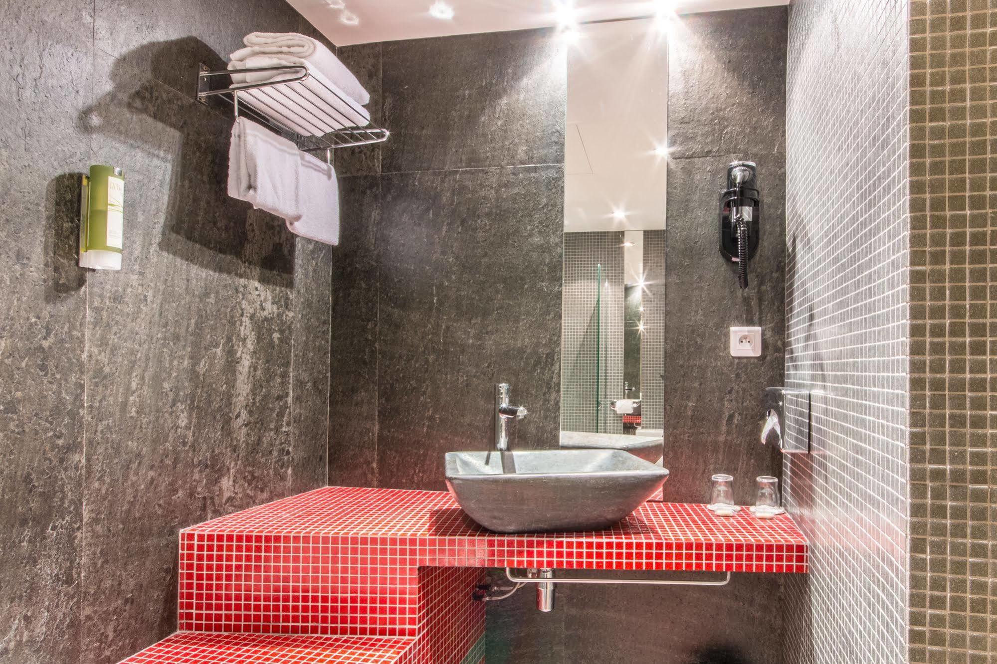 Moulin Plaza 3* Parijs