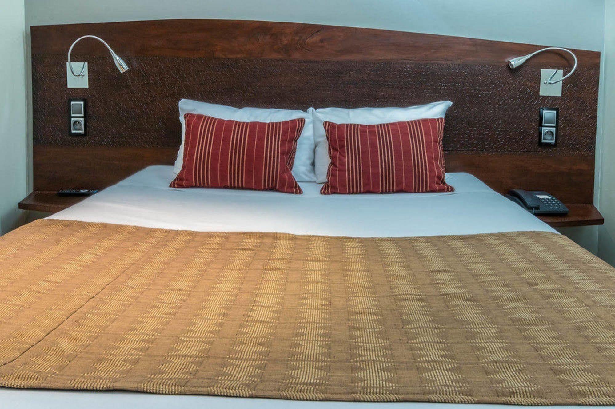 Hotel Moulin Plaza Parijs