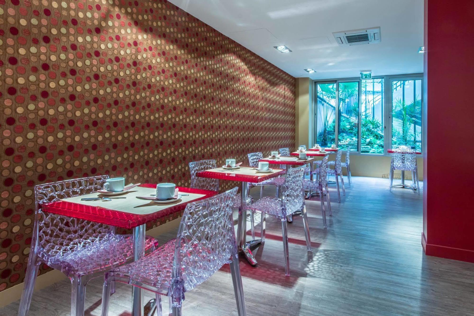 Hotel Moulin Plaza Parijs